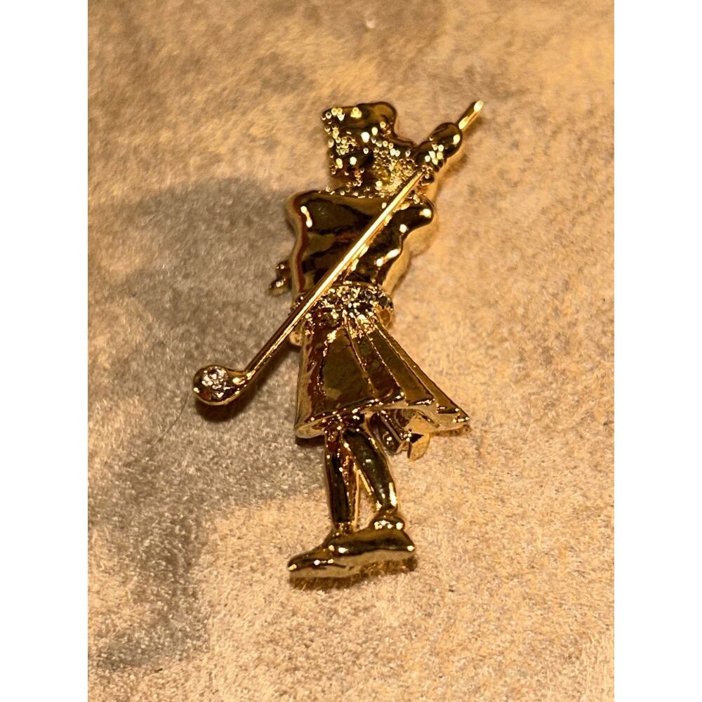 Vintage Lady Golfer Brooch Pin Gold Tone Golf Club Rhinestone Golf Jewelry